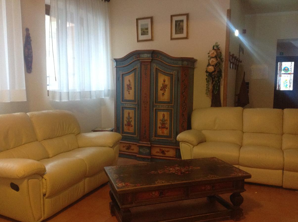 Casa Alpina Sacro Cuore Canale dʼAgordo Exteriör bild