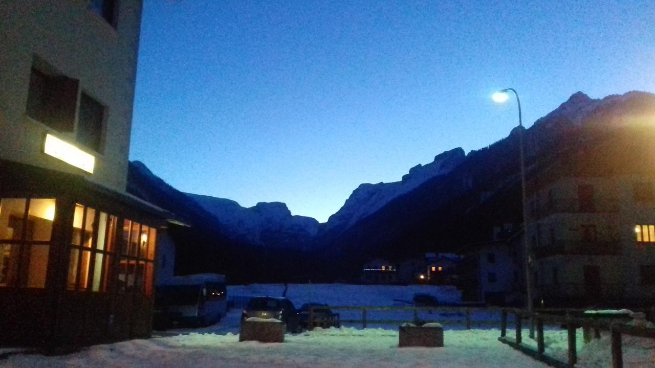 Casa Alpina Sacro Cuore Canale dʼAgordo Exteriör bild